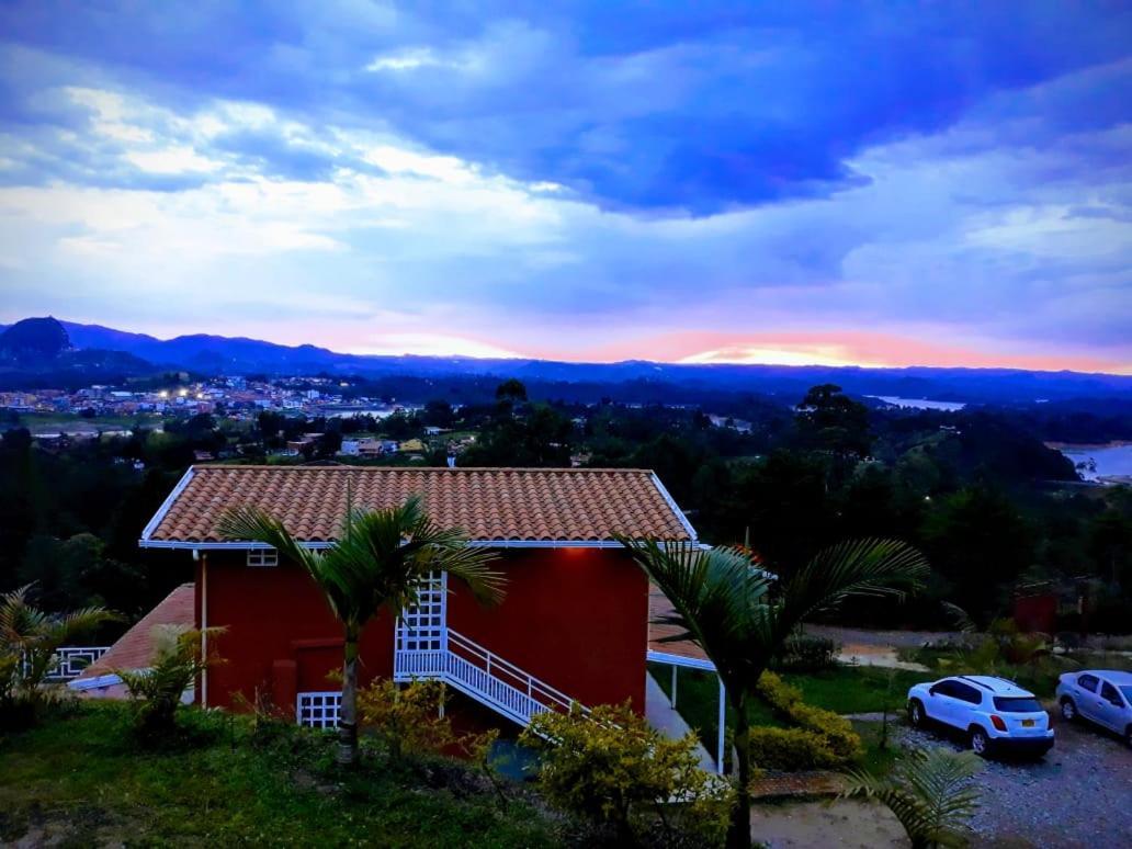 ホテル El Mirador De Guatape 2 エクステリア 写真
