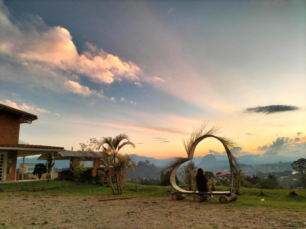 ホテル El Mirador De Guatape 2 エクステリア 写真