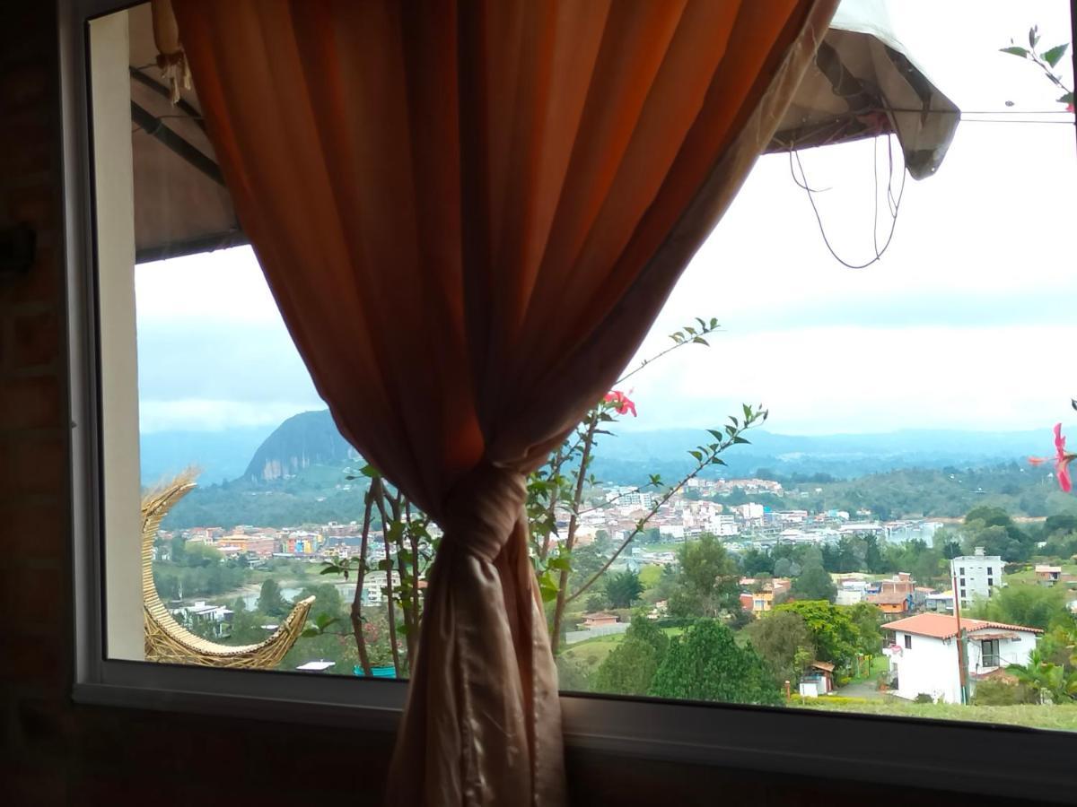 ホテル El Mirador De Guatape 2 エクステリア 写真